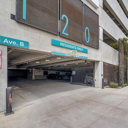 Radiant Condo On The Riverwalk 1325 San Antonio Exterior photo